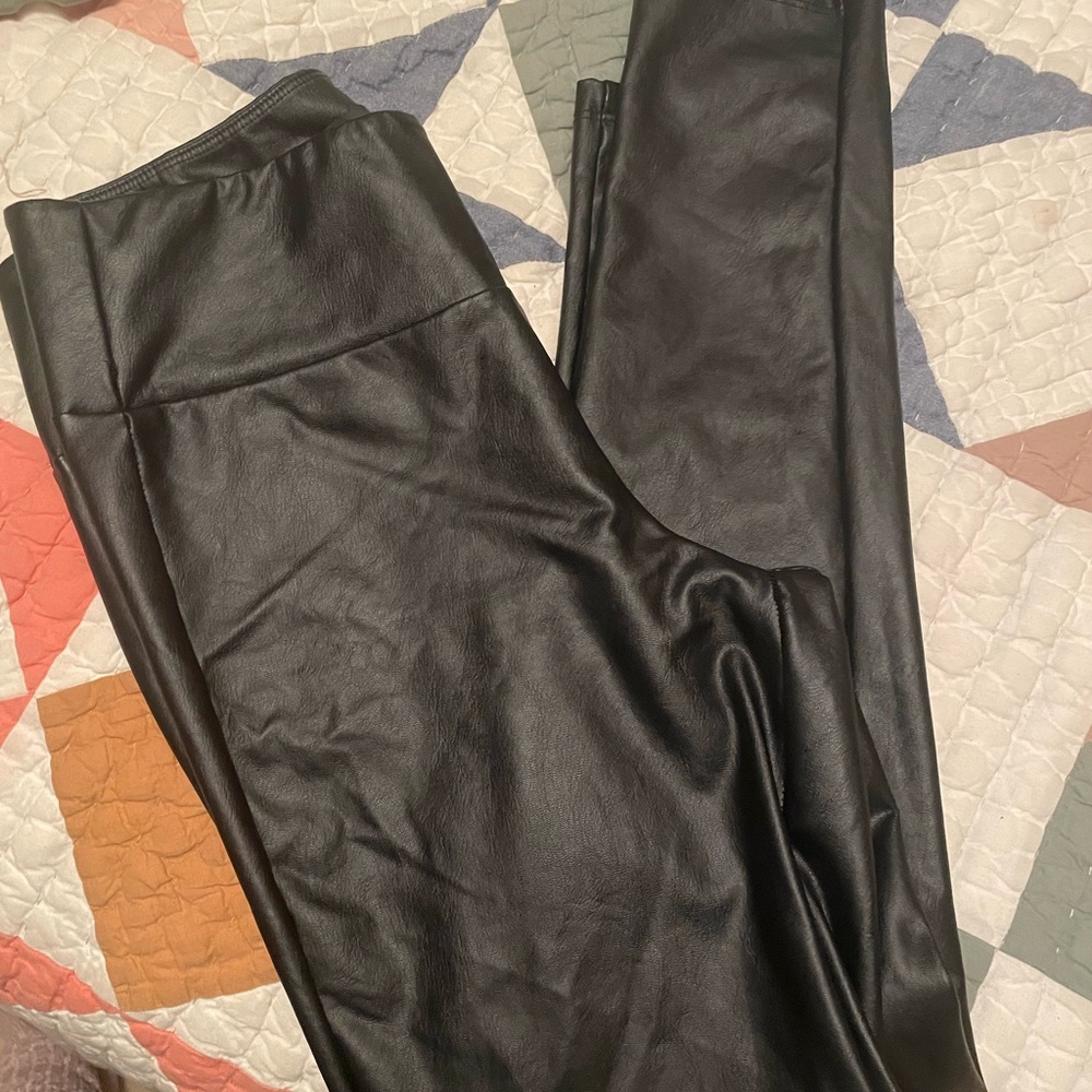 Kendall & Kylie Leather Legging